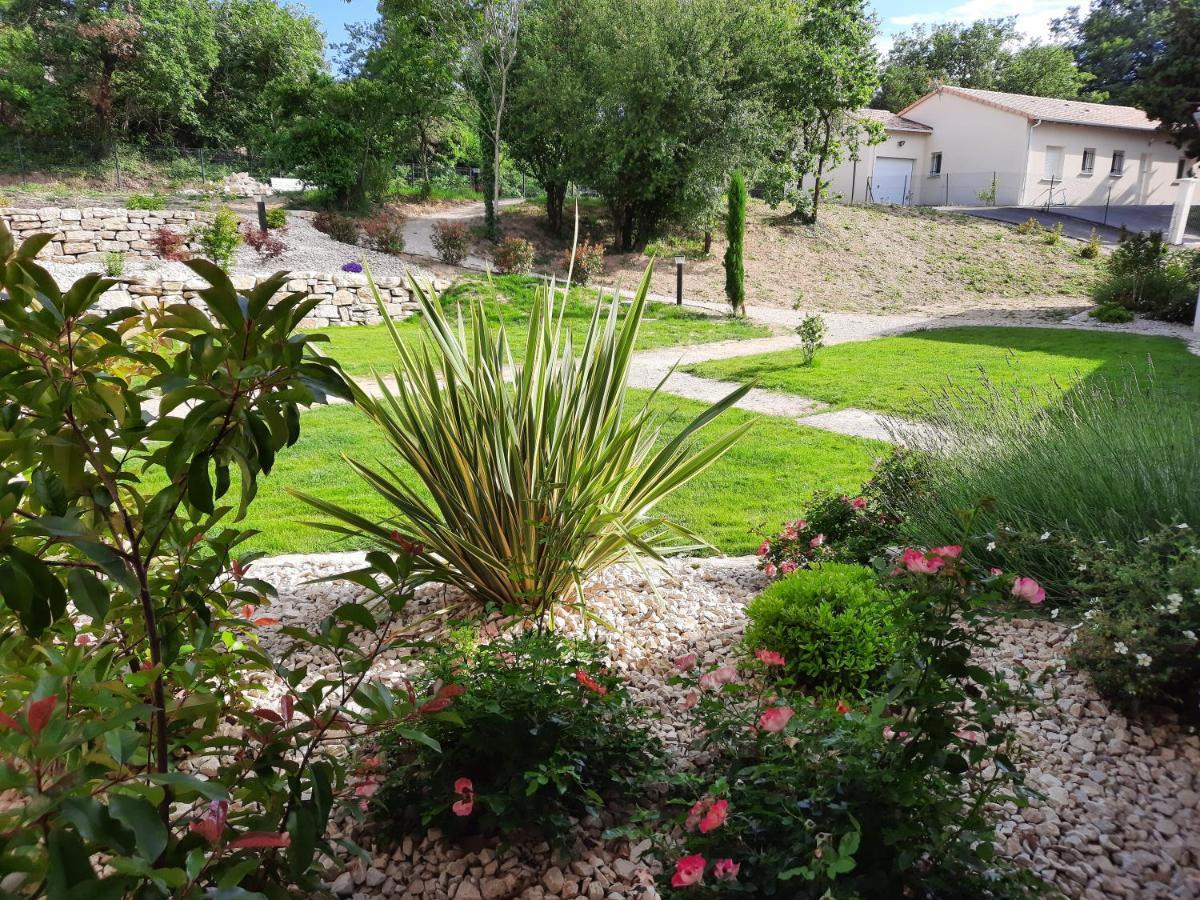 Le Logis De Berianne Apart otel Les Tourrettes Dış mekan fotoğraf